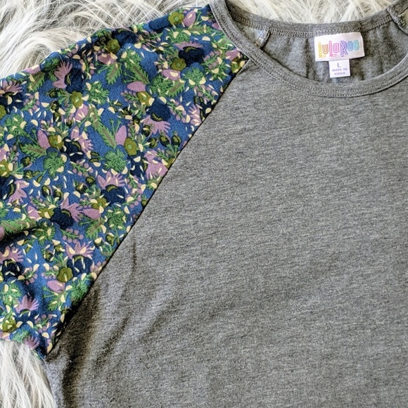 LuLaRoe L Randy 3/4 Sleeve Raglan Top - Picture 4 of 5